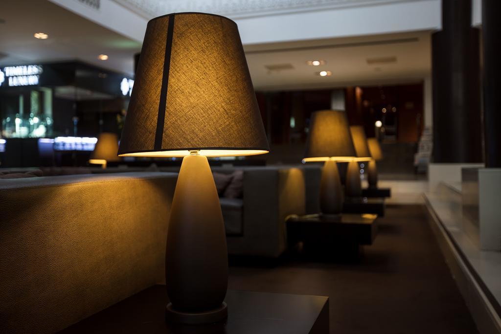 The Dostyk Hotel Almaty Eksteriør bilde