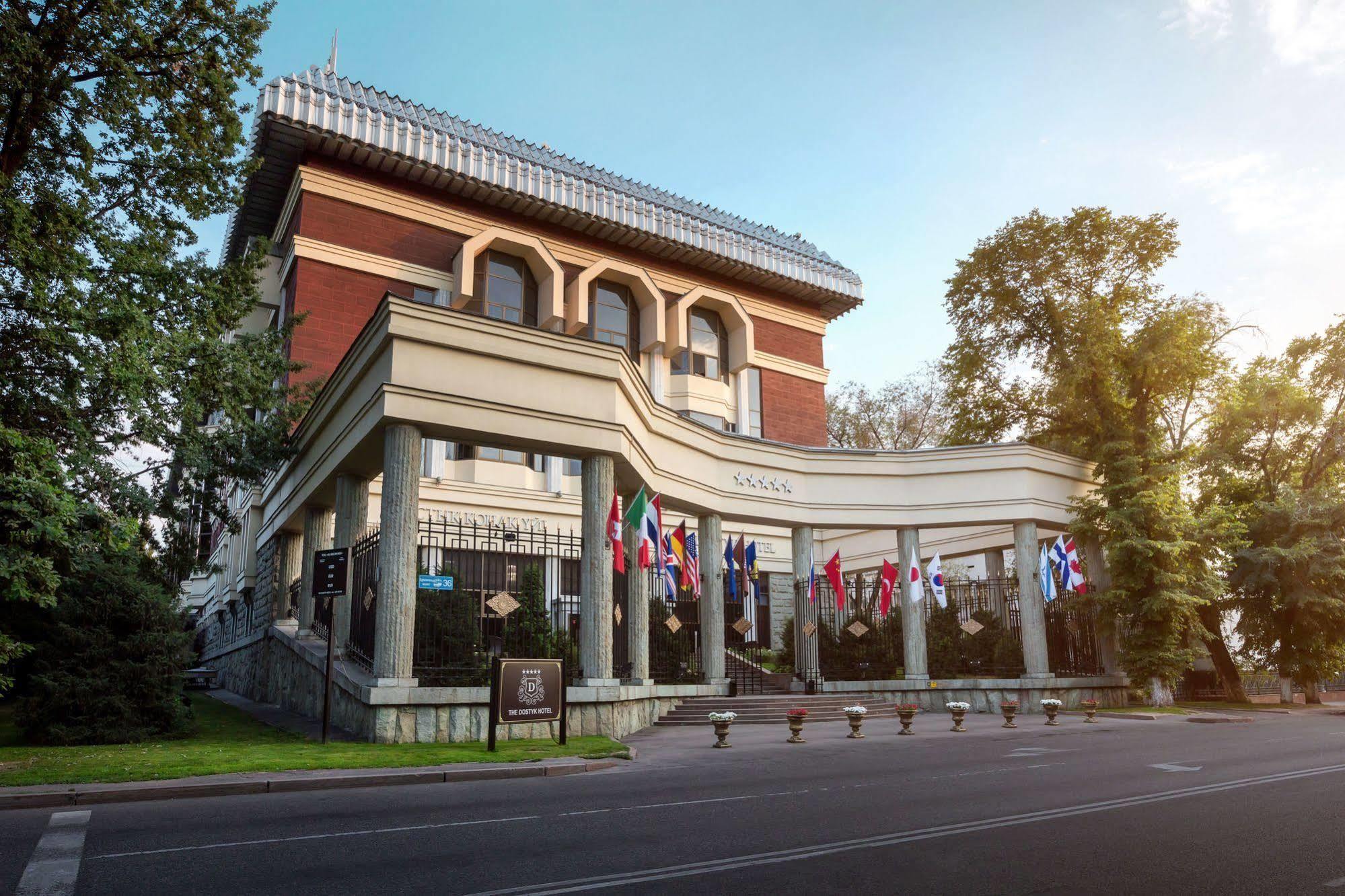 The Dostyk Hotel Almaty Eksteriør bilde